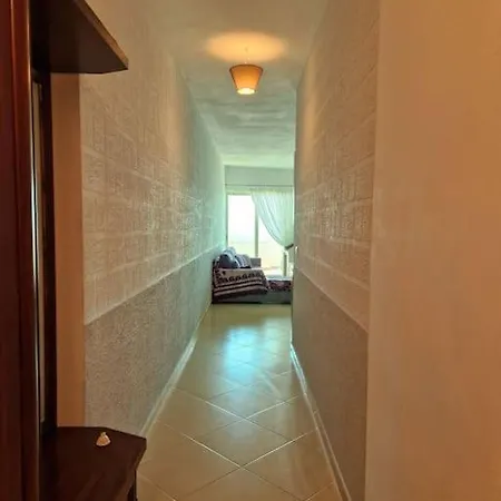 Flat With Amazing View On Sea Sarandë